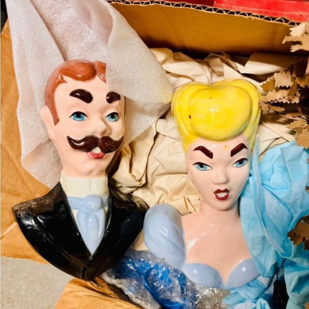 Bombshell ceramic busts